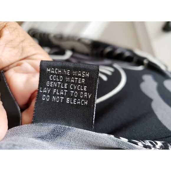 Suzie Knee Length Dress Womens Large Black & White Geo Print Short Sleeve V-Neck - Picture 6 of 10